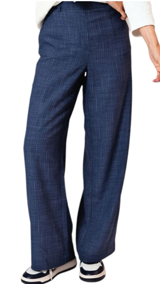 Pant pull on