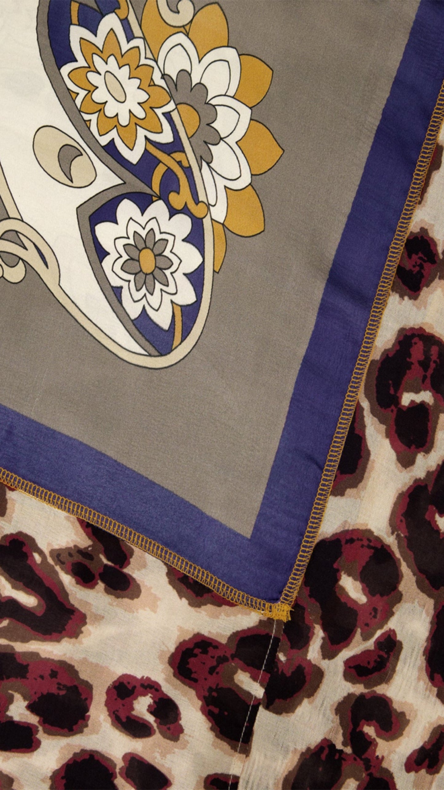 Scarf satin square